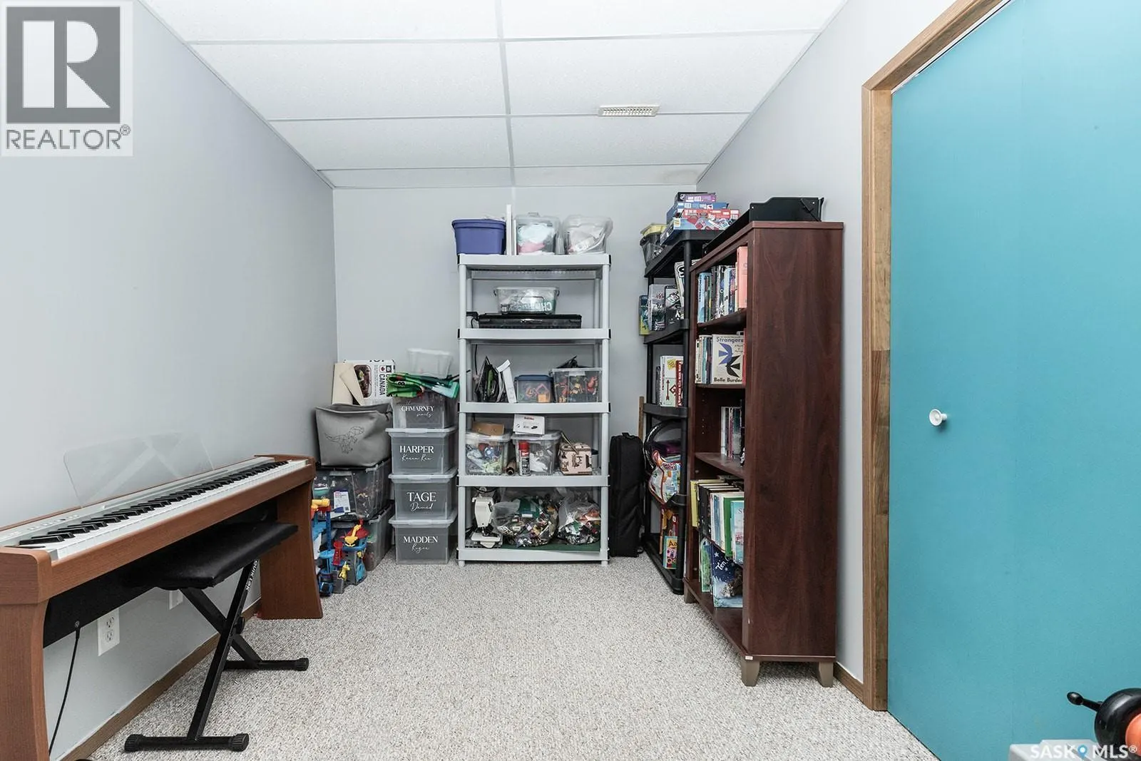343 Armstrong WAY