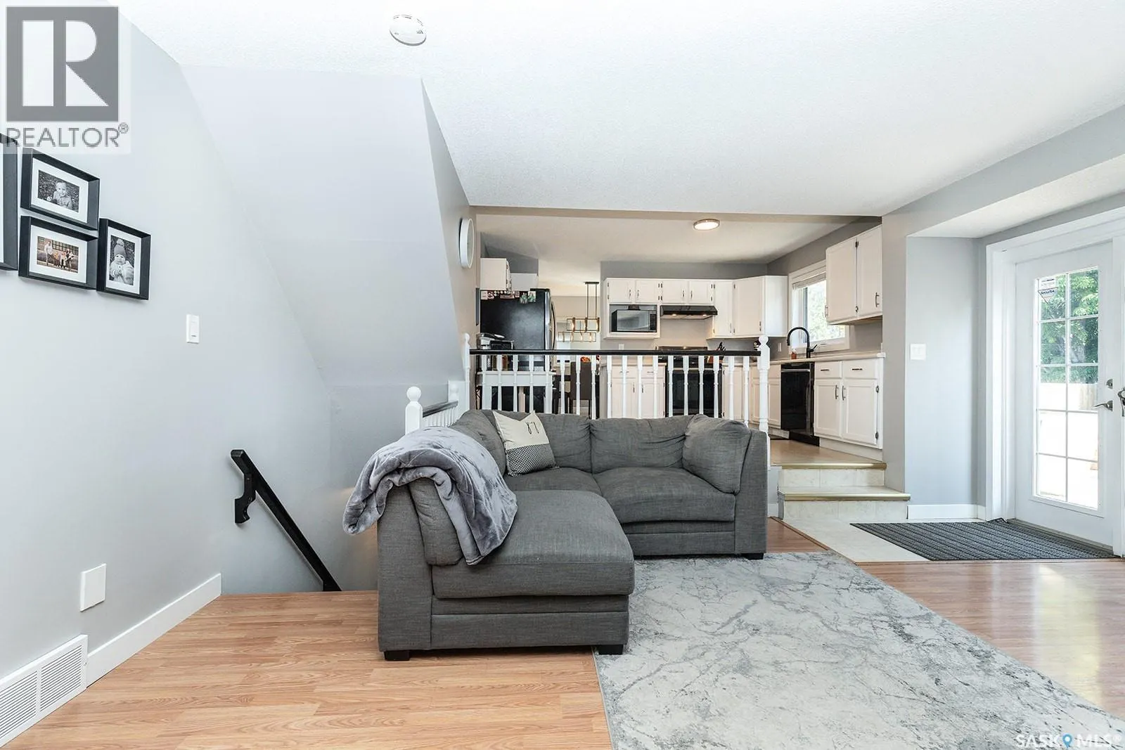 343 Armstrong WAY