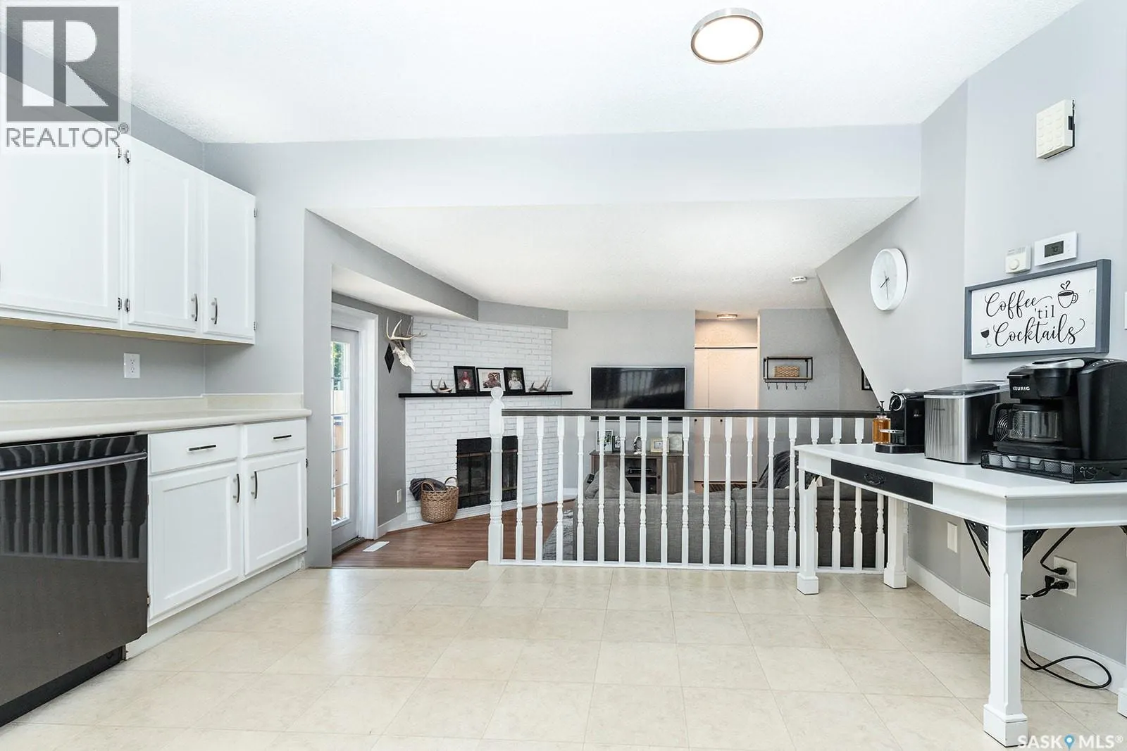 343 Armstrong WAY