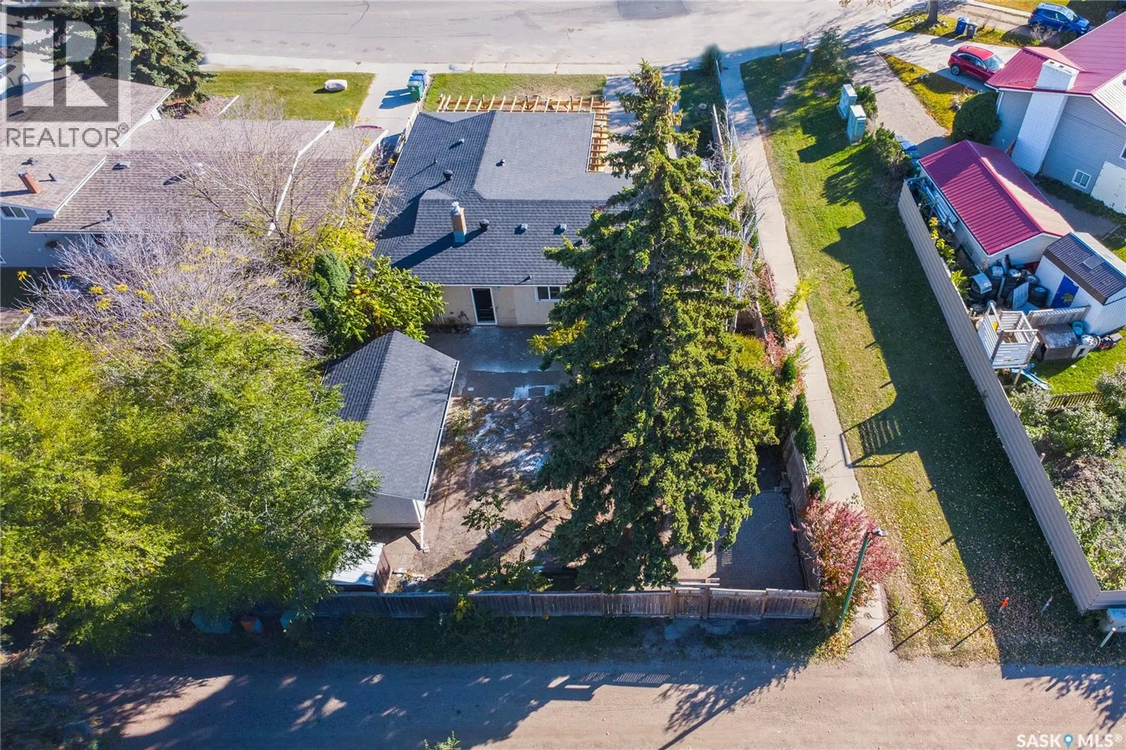 330 Acadia DRIVE