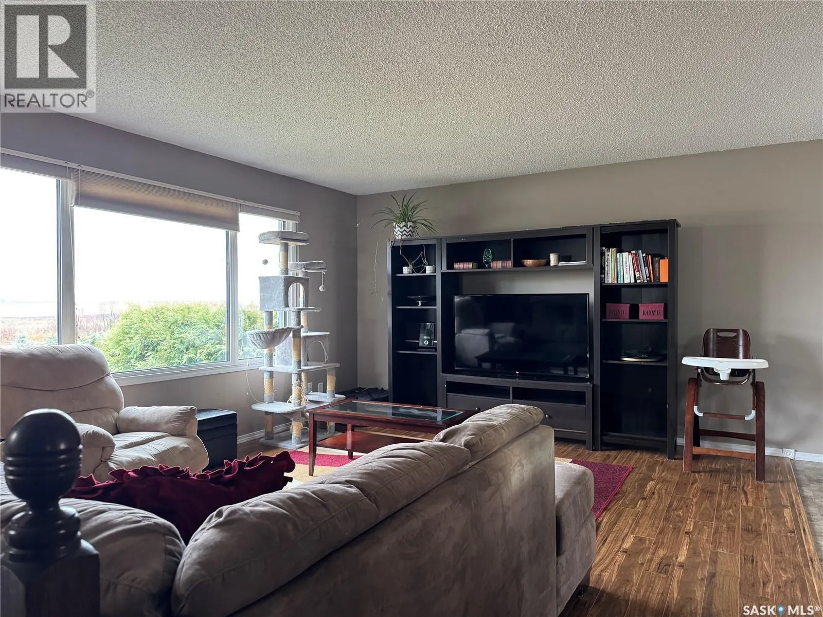 Guenther Acreage