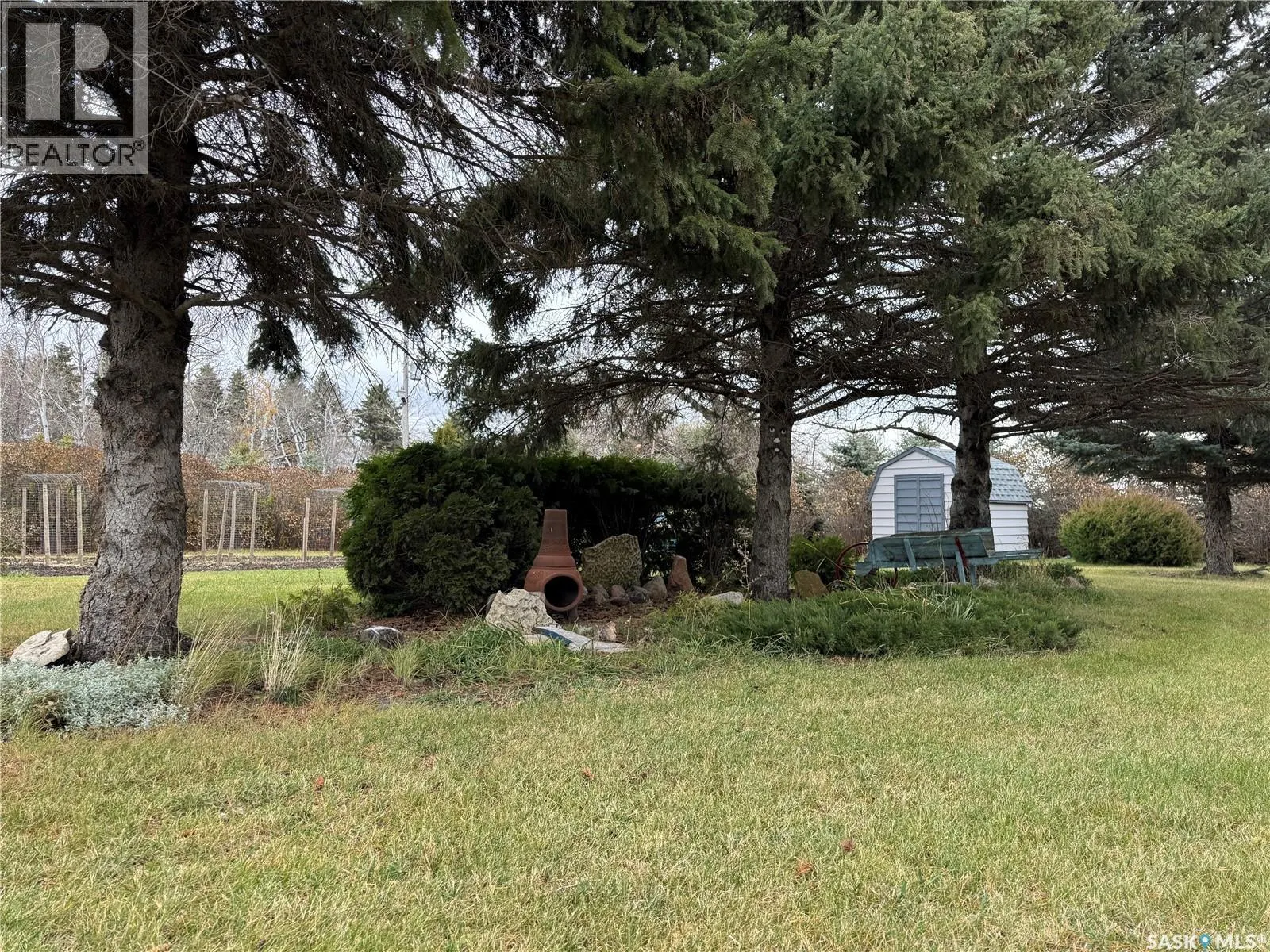 Guenther Acreage