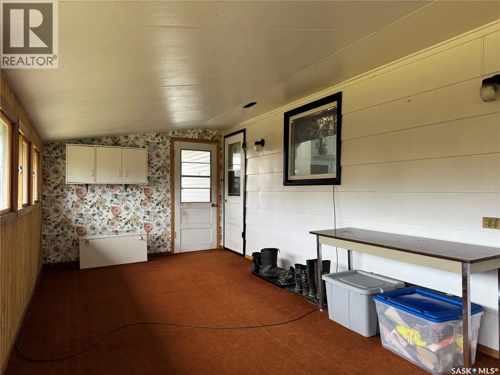 Guenther Acreage