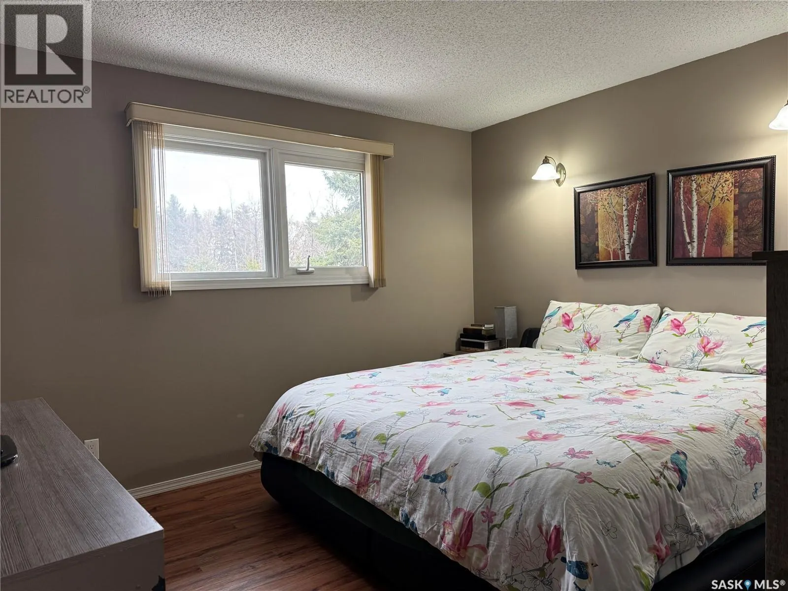 Guenther Acreage
