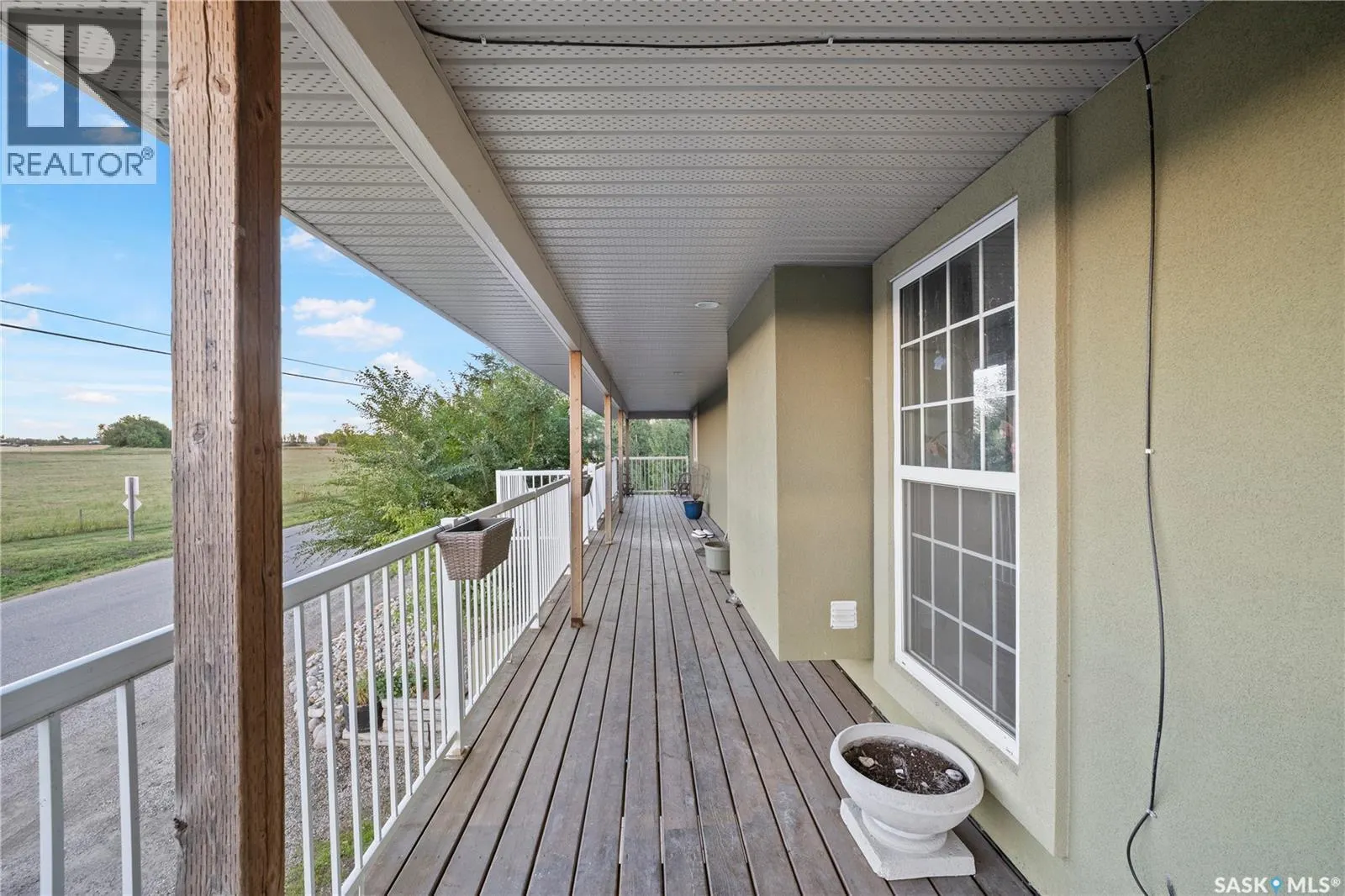 202 Alfred CRESCENT
