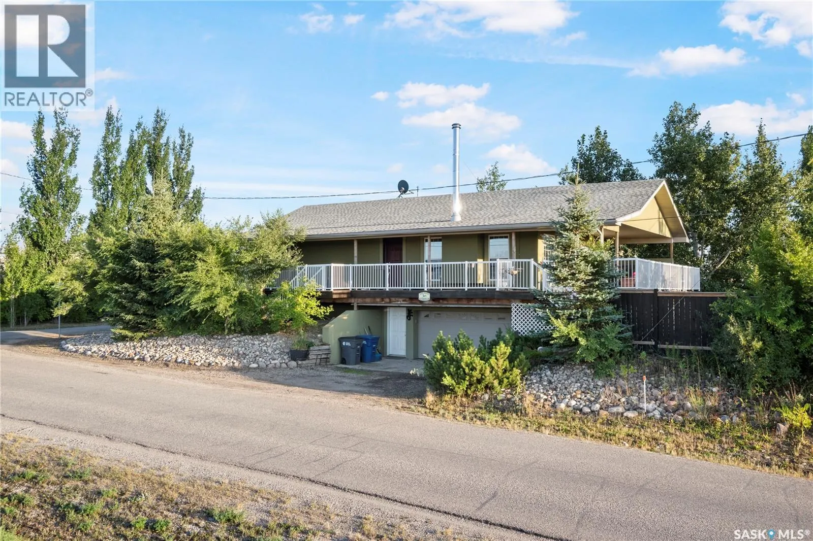 202 Alfred CRESCENT