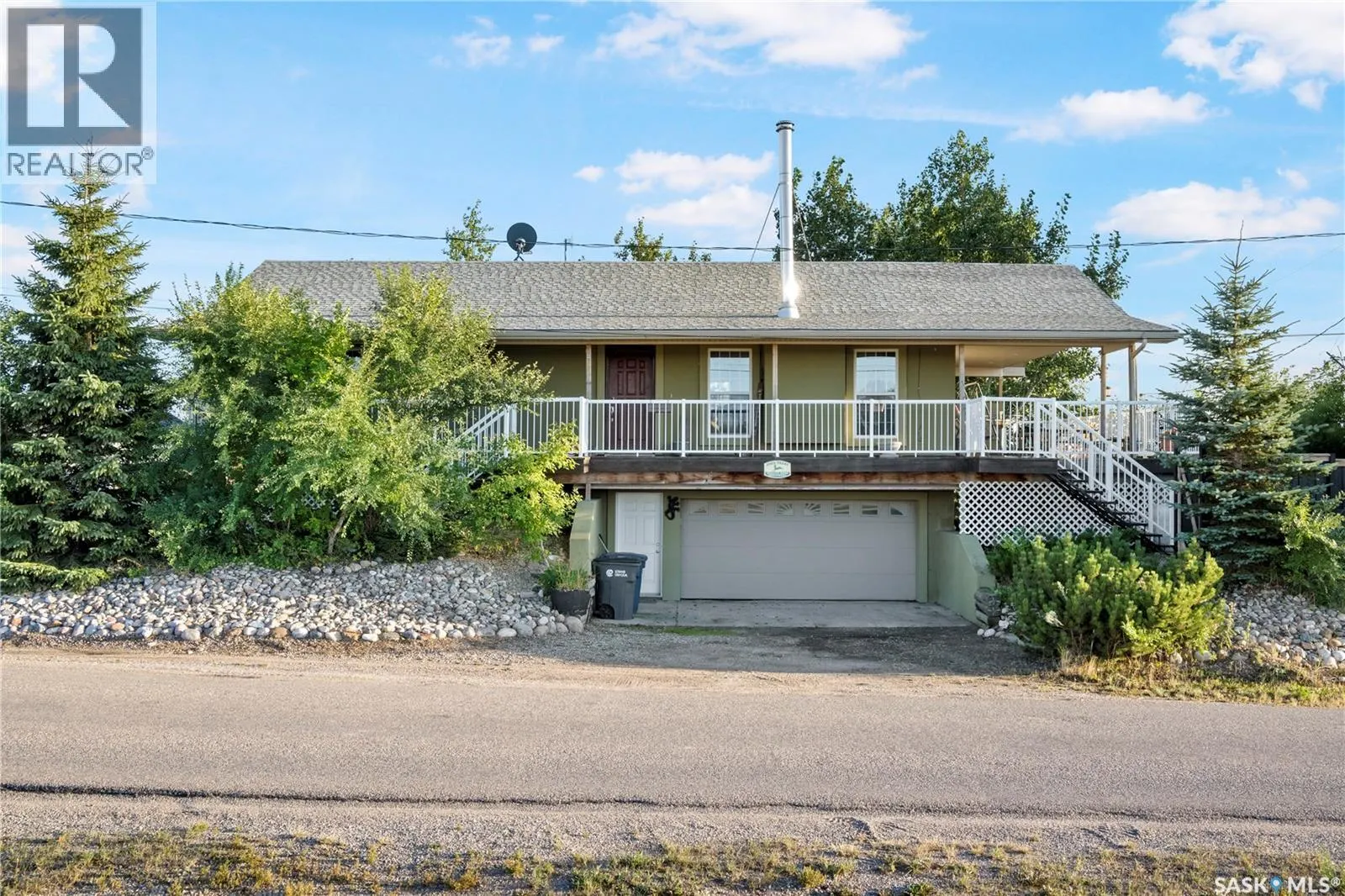 202 Alfred CRESCENT