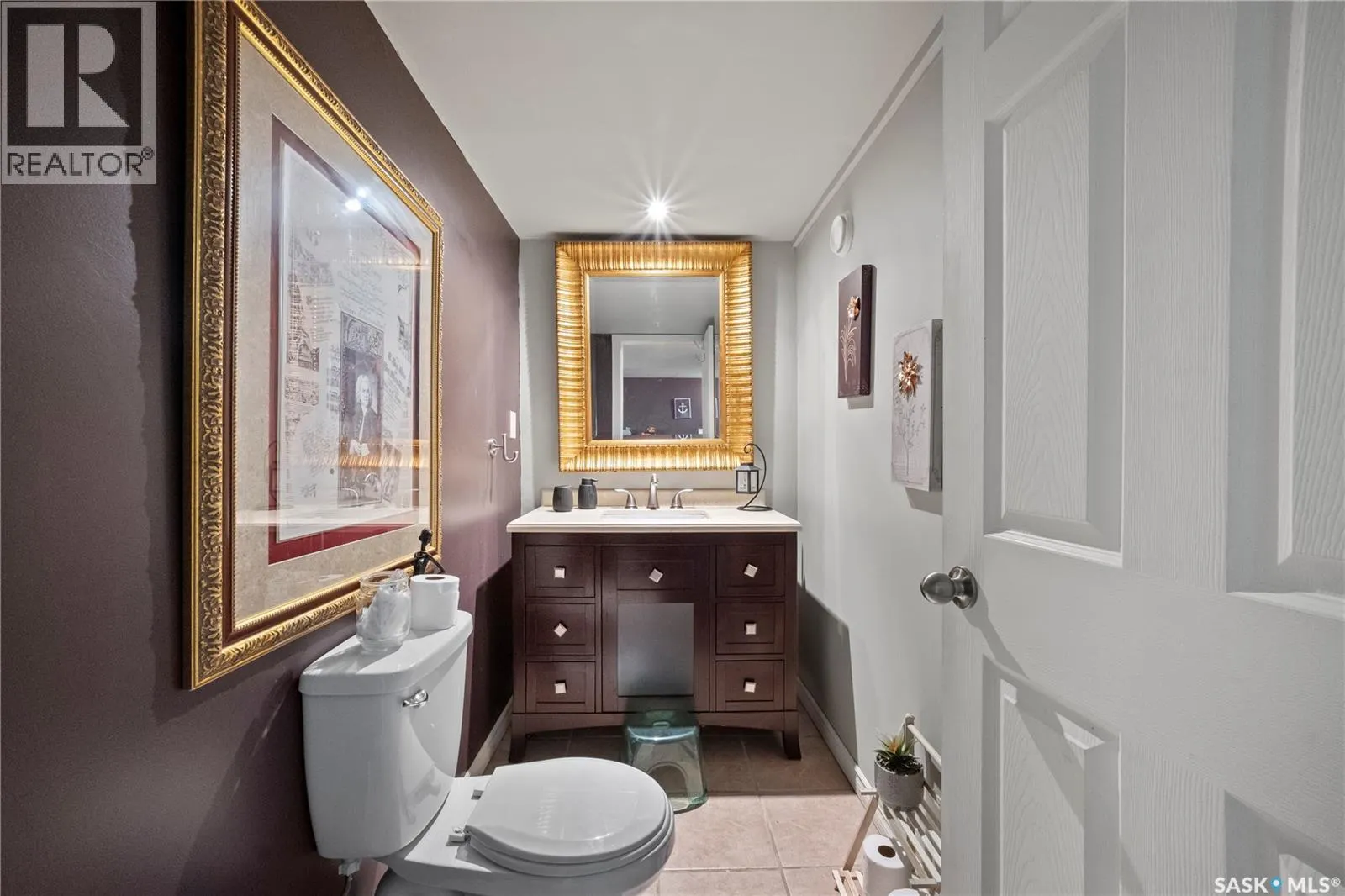 202 Alfred CRESCENT
