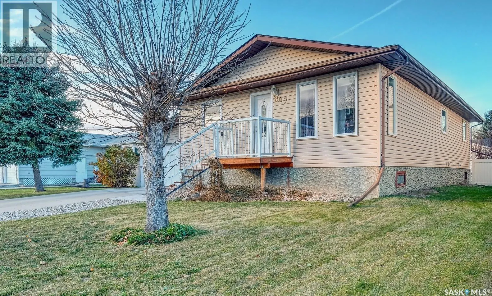 807 Pleasant Valley ROAD