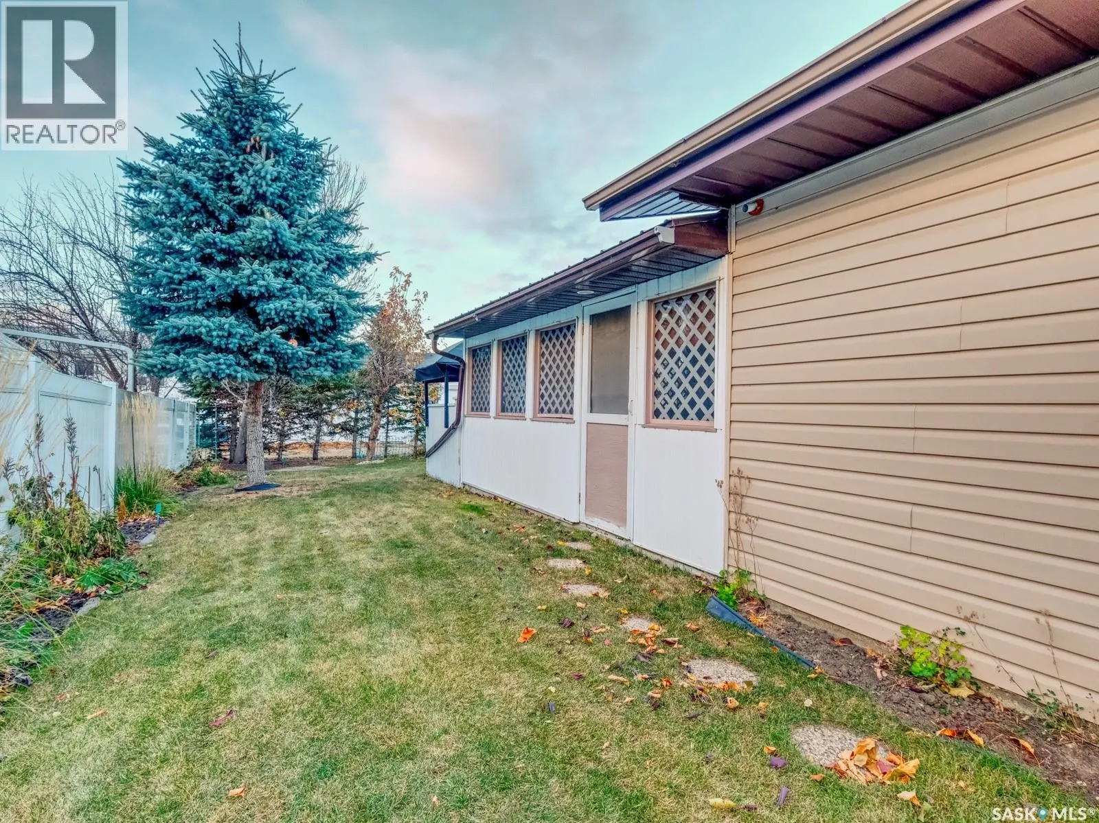 807 Pleasant Valley ROAD