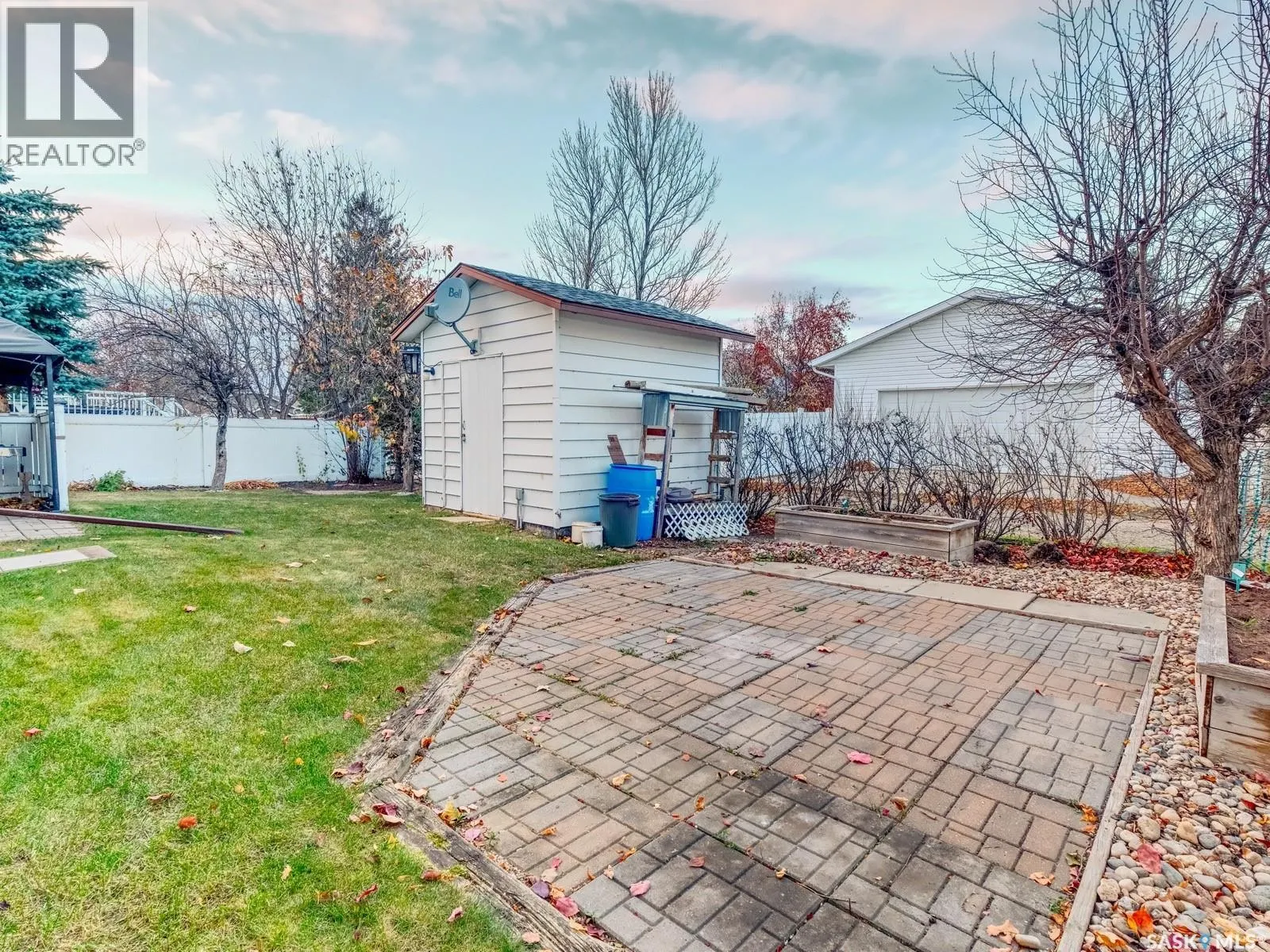807 Pleasant Valley ROAD
