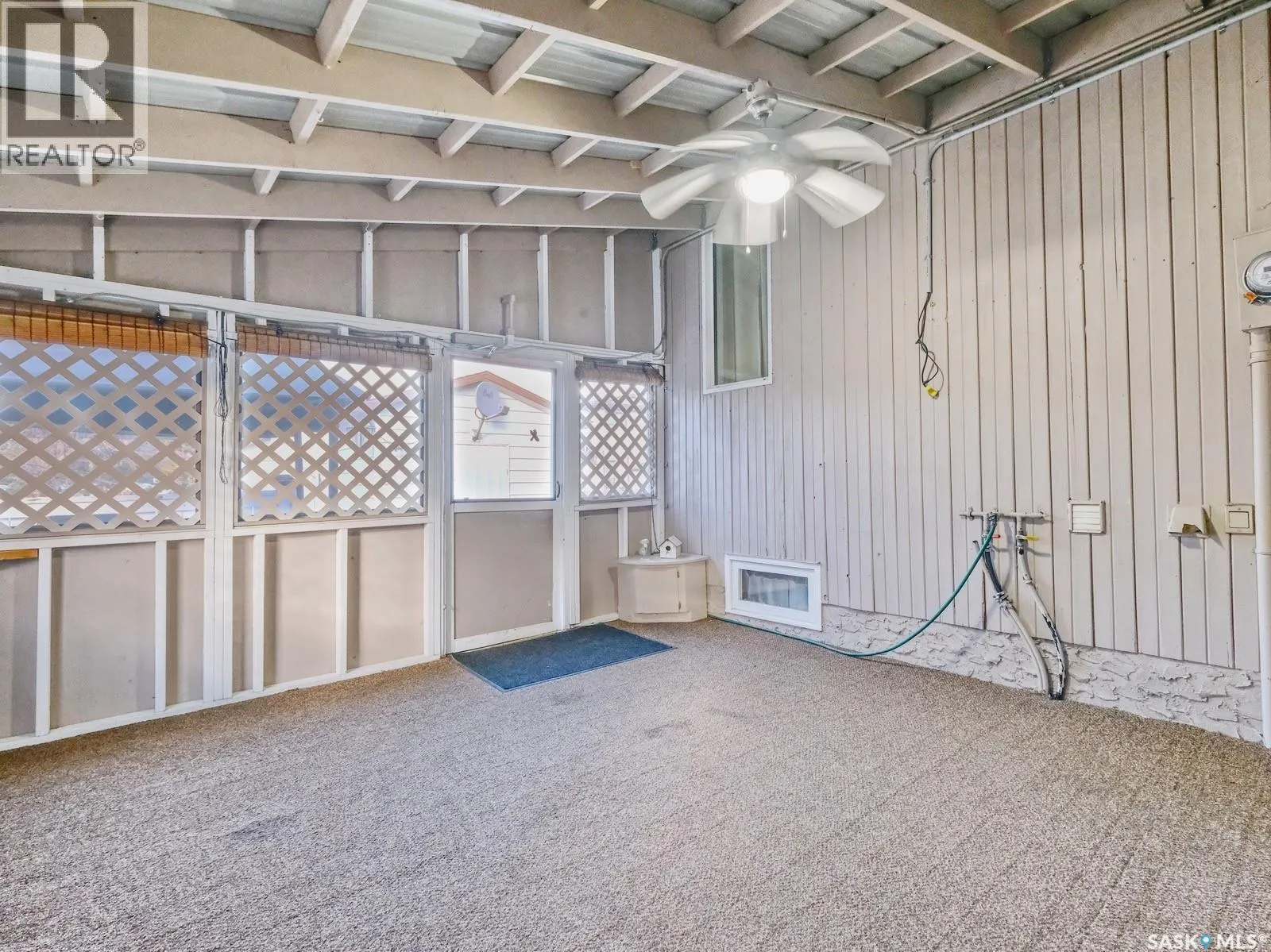 807 Pleasant Valley ROAD