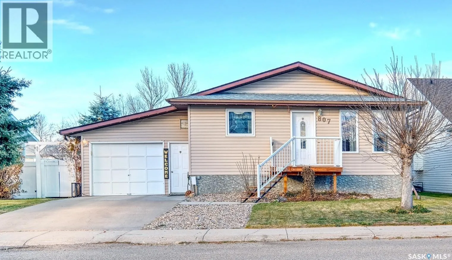 807 Pleasant Valley ROAD
