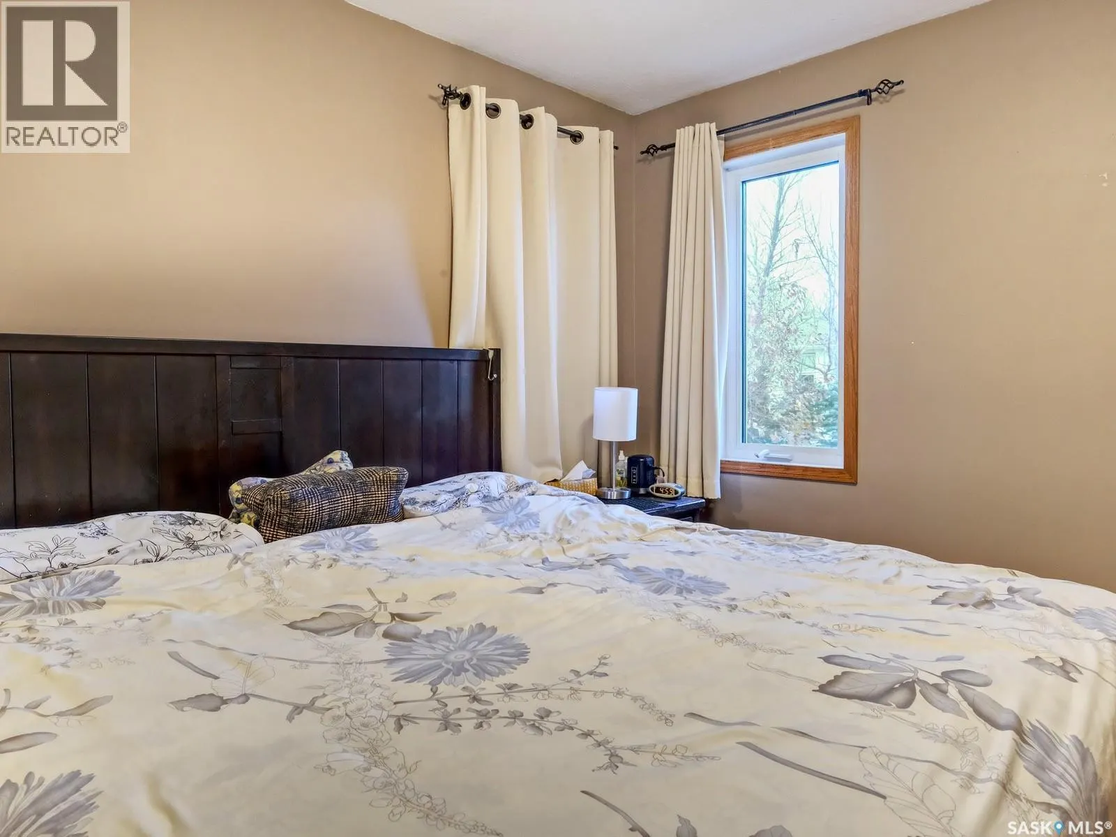 807 Pleasant Valley ROAD