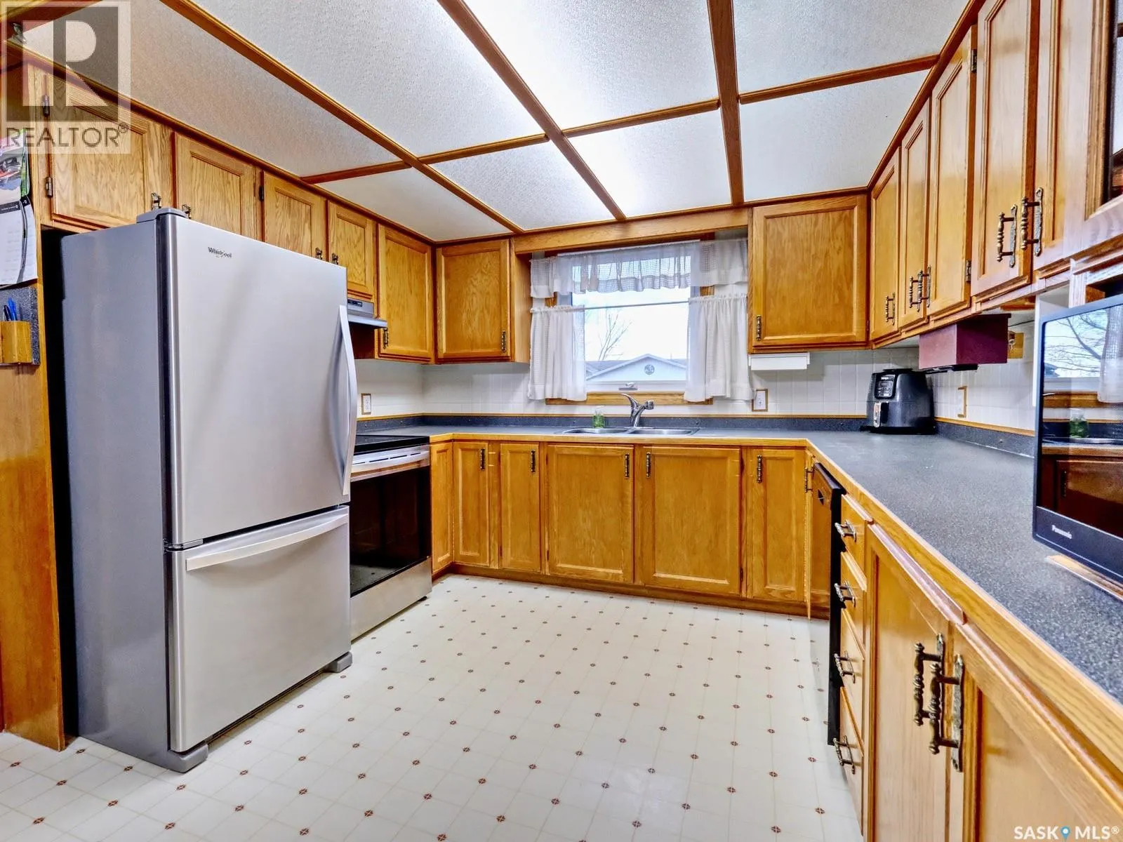807 Pleasant Valley ROAD