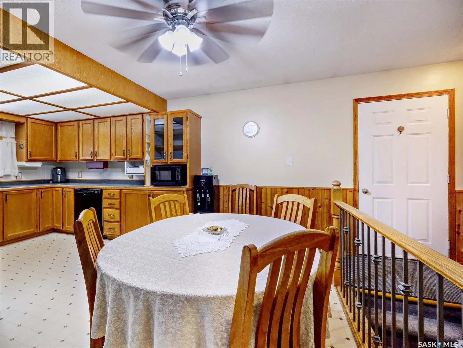 807 Pleasant Valley ROAD