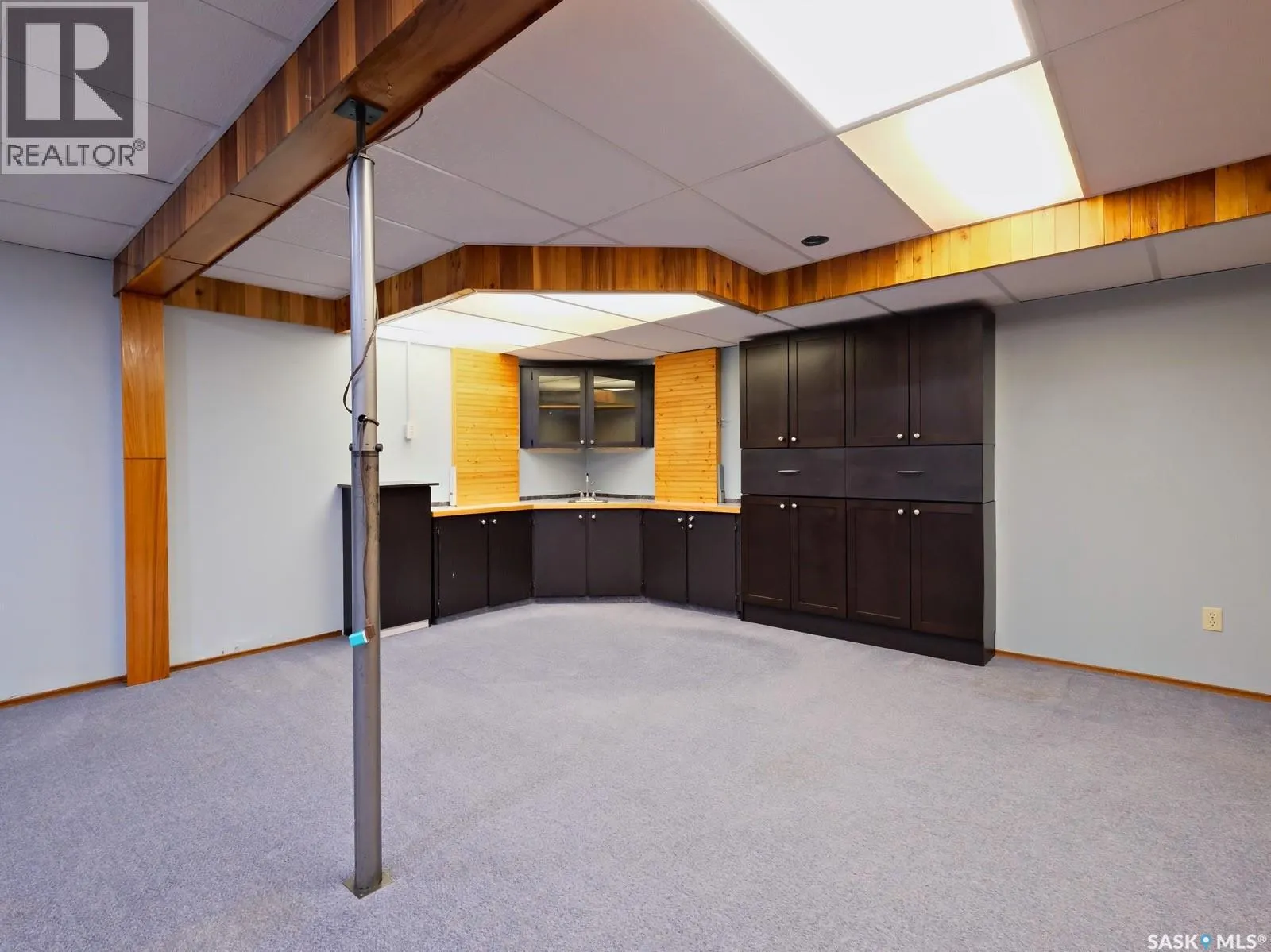 807 Pleasant Valley ROAD