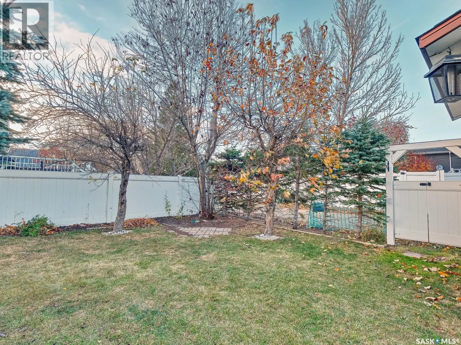 807 Pleasant Valley ROAD