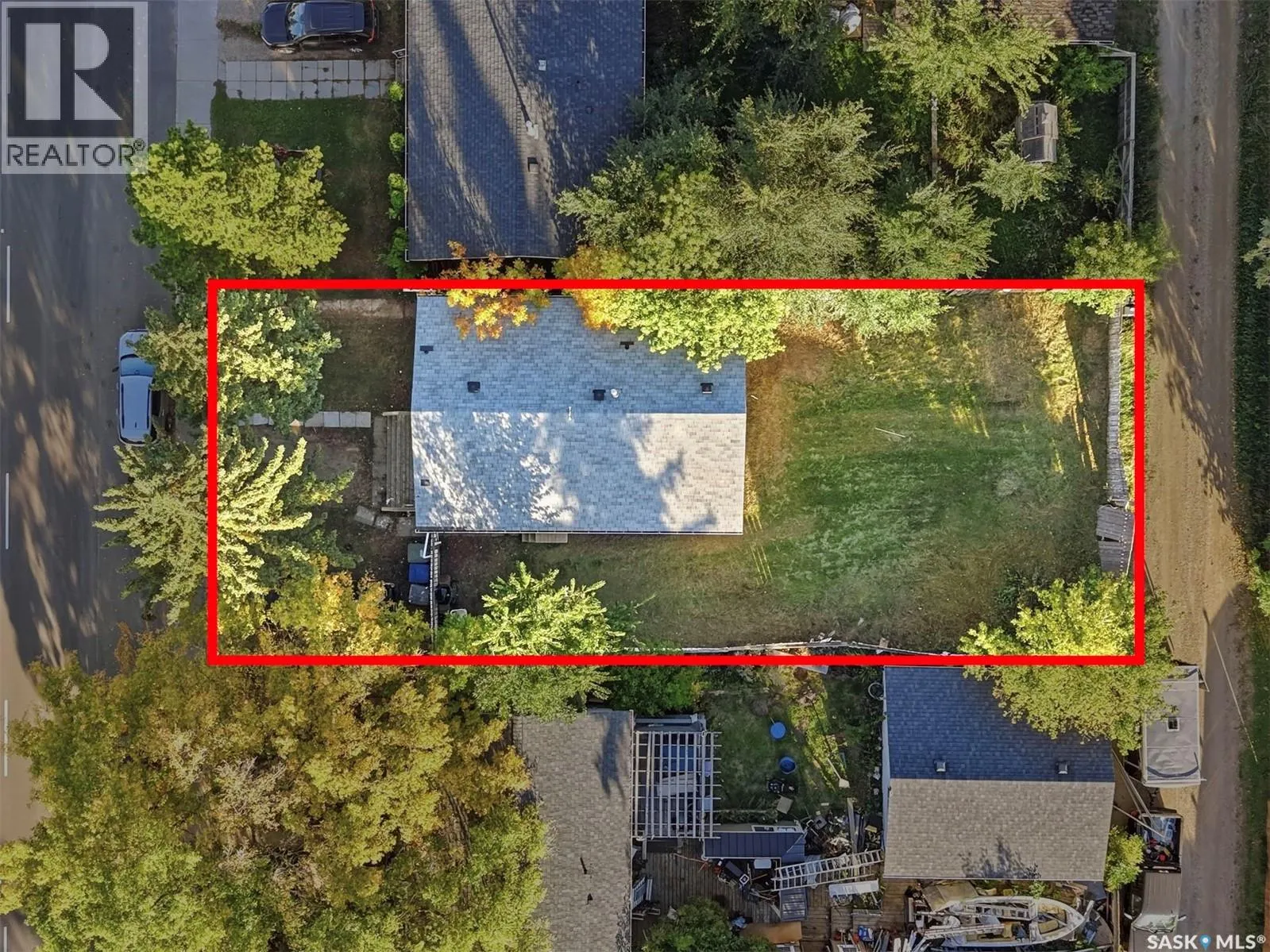 3817 Diefenbaker DRIVE