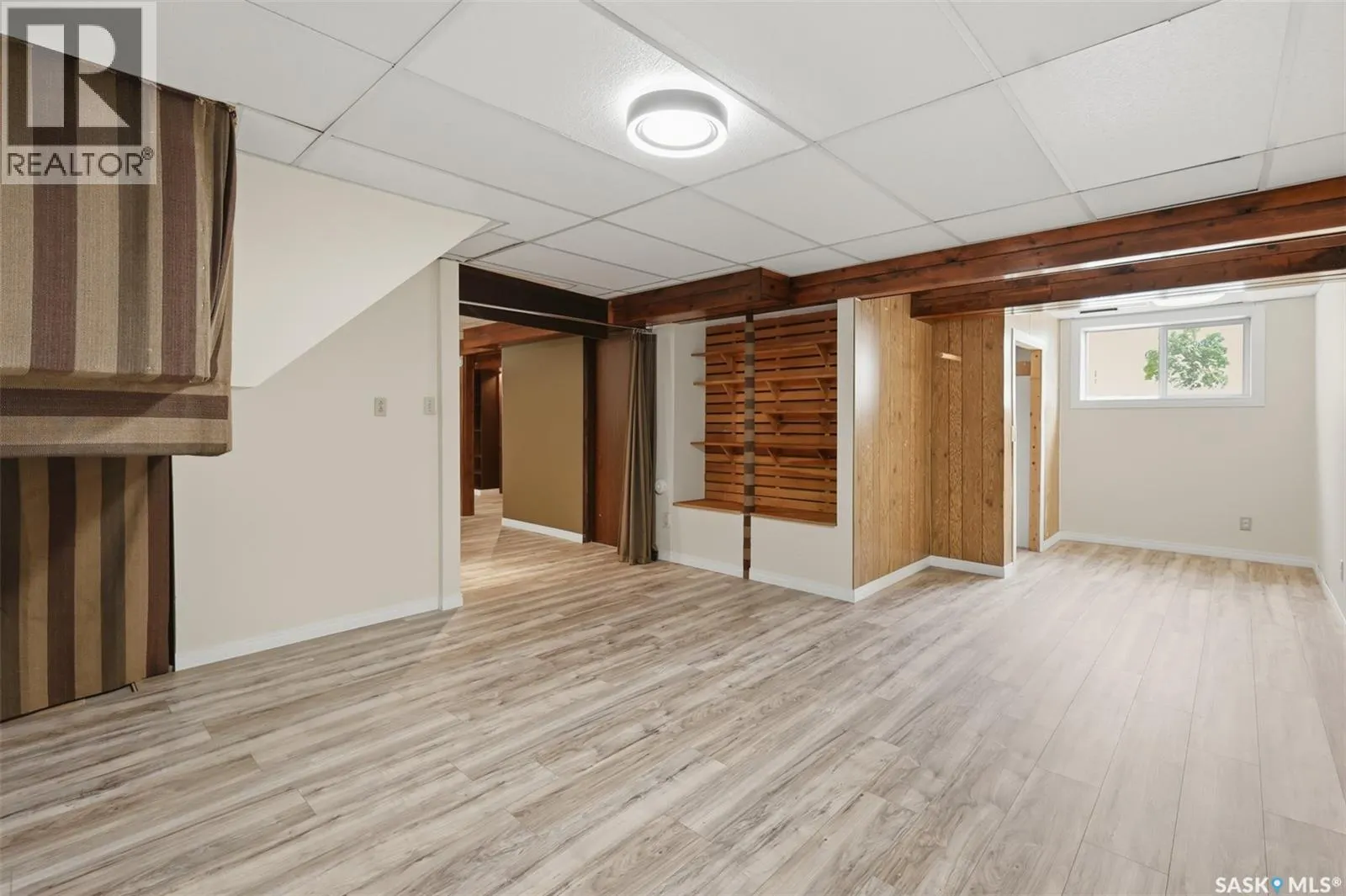418 Laval CRESCENT