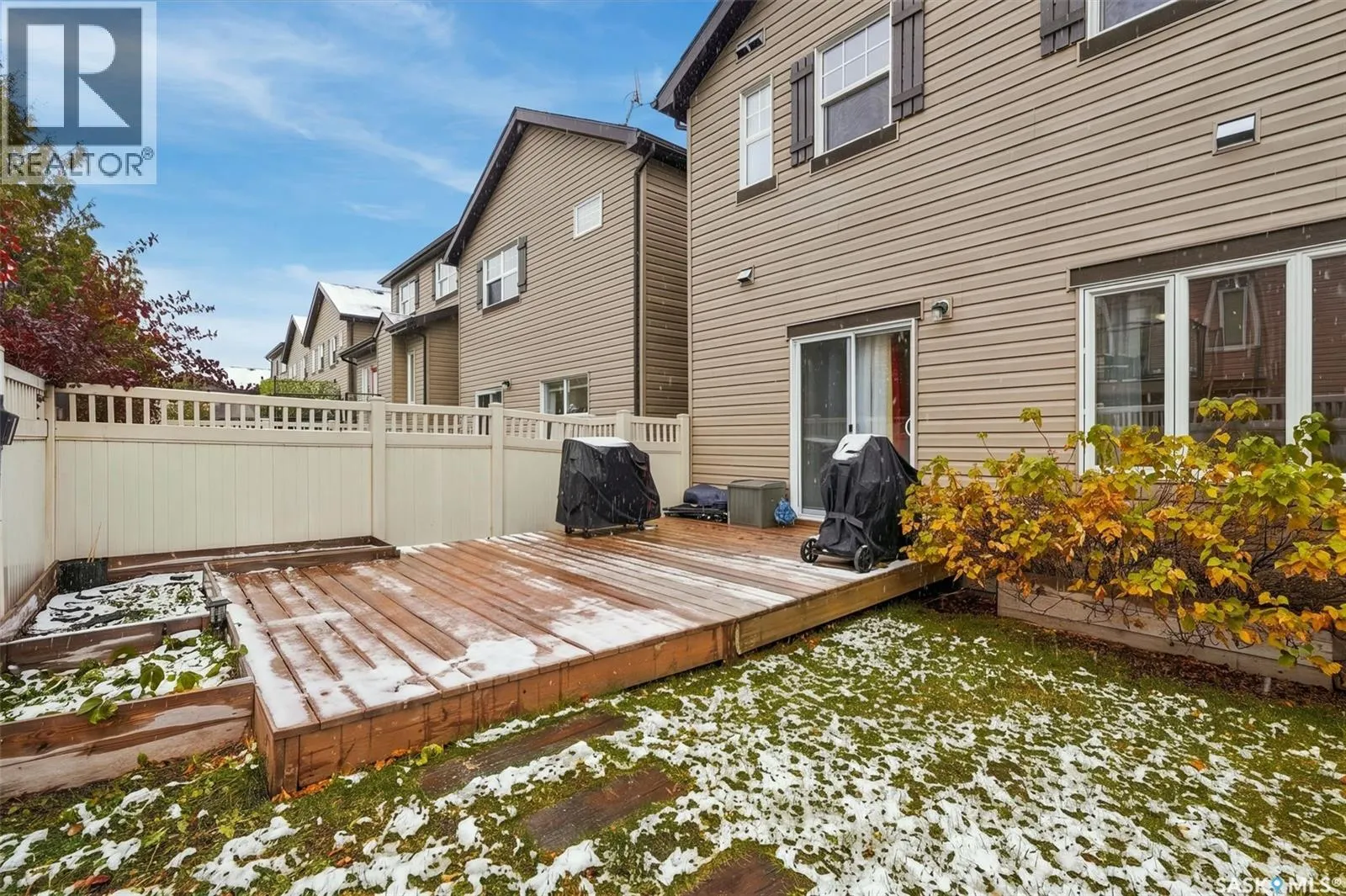 724 150 Langlois WAY