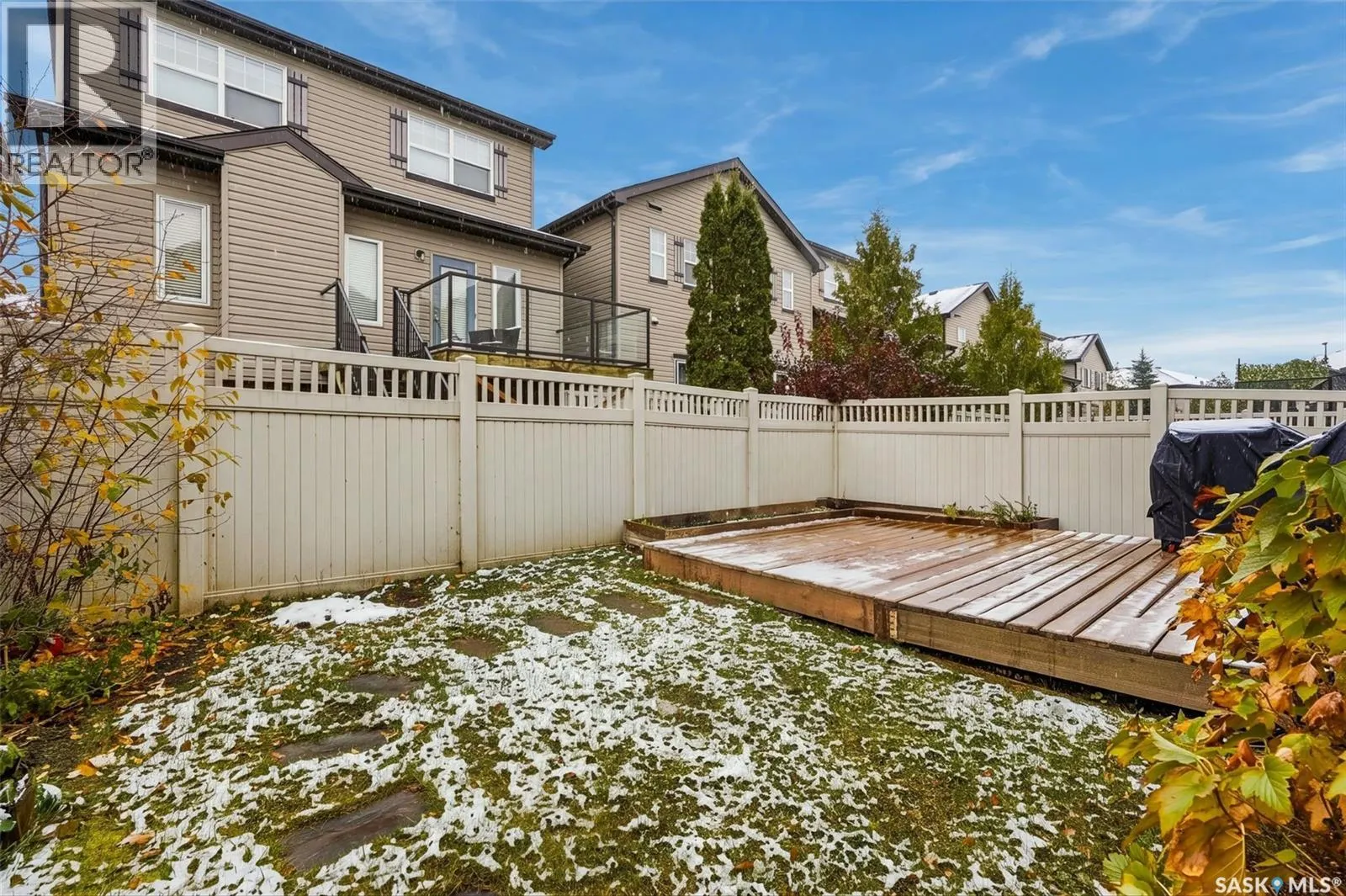 724 150 Langlois WAY