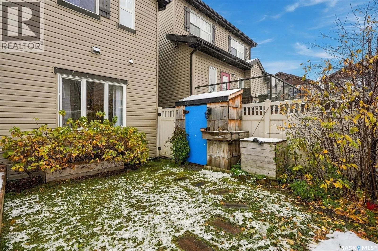 724 150 Langlois WAY
