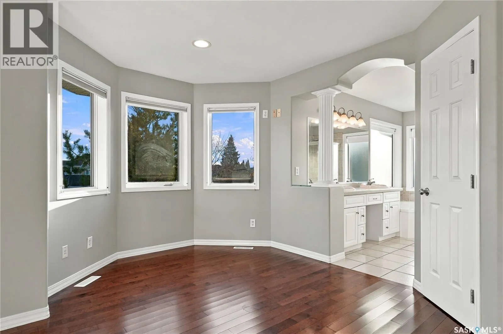 114 BRAESHIRE LANE