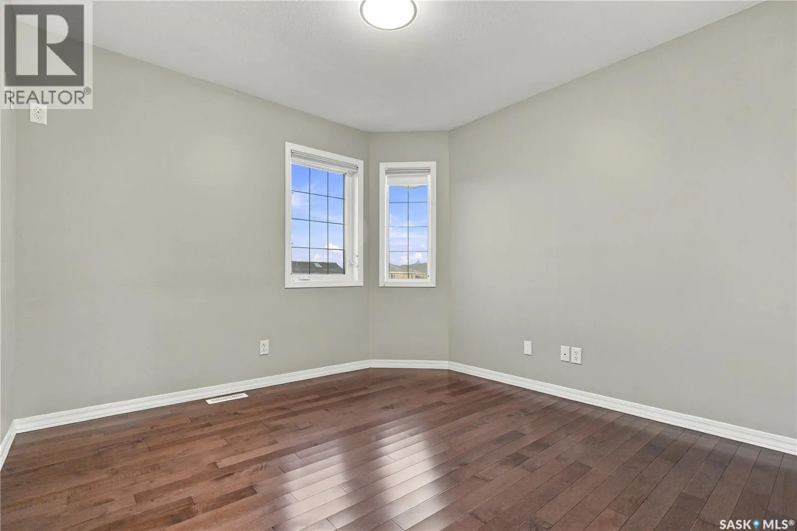 114 BRAESHIRE LANE