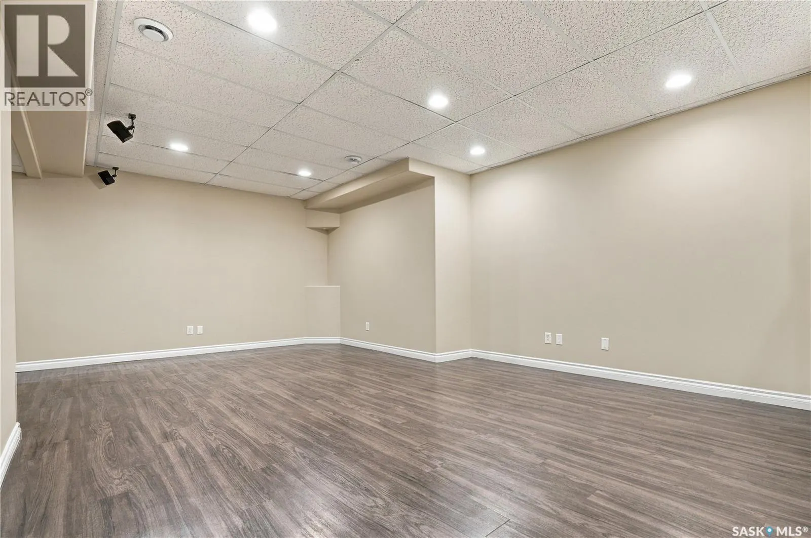 114 BRAESHIRE LANE