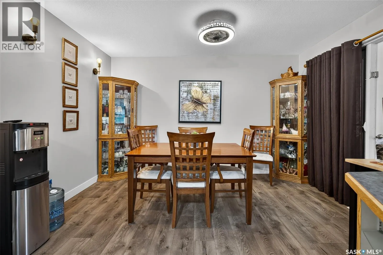 1056 Simcoe STREET