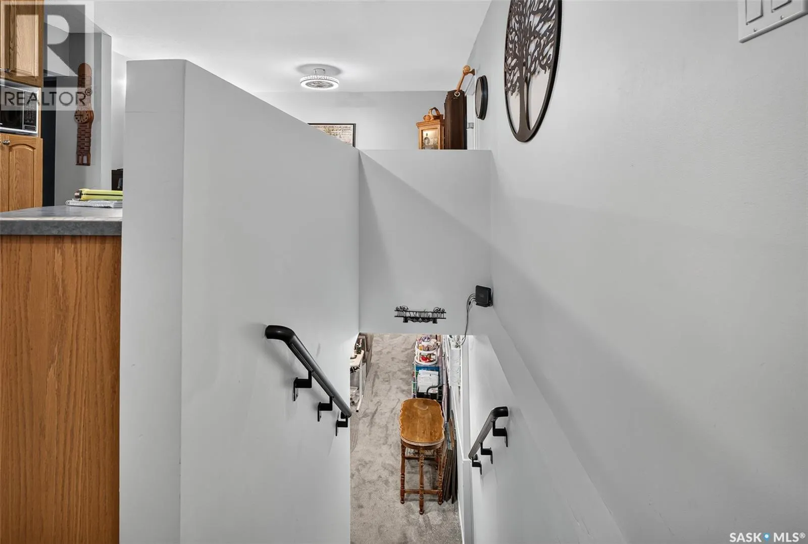 1056 Simcoe STREET