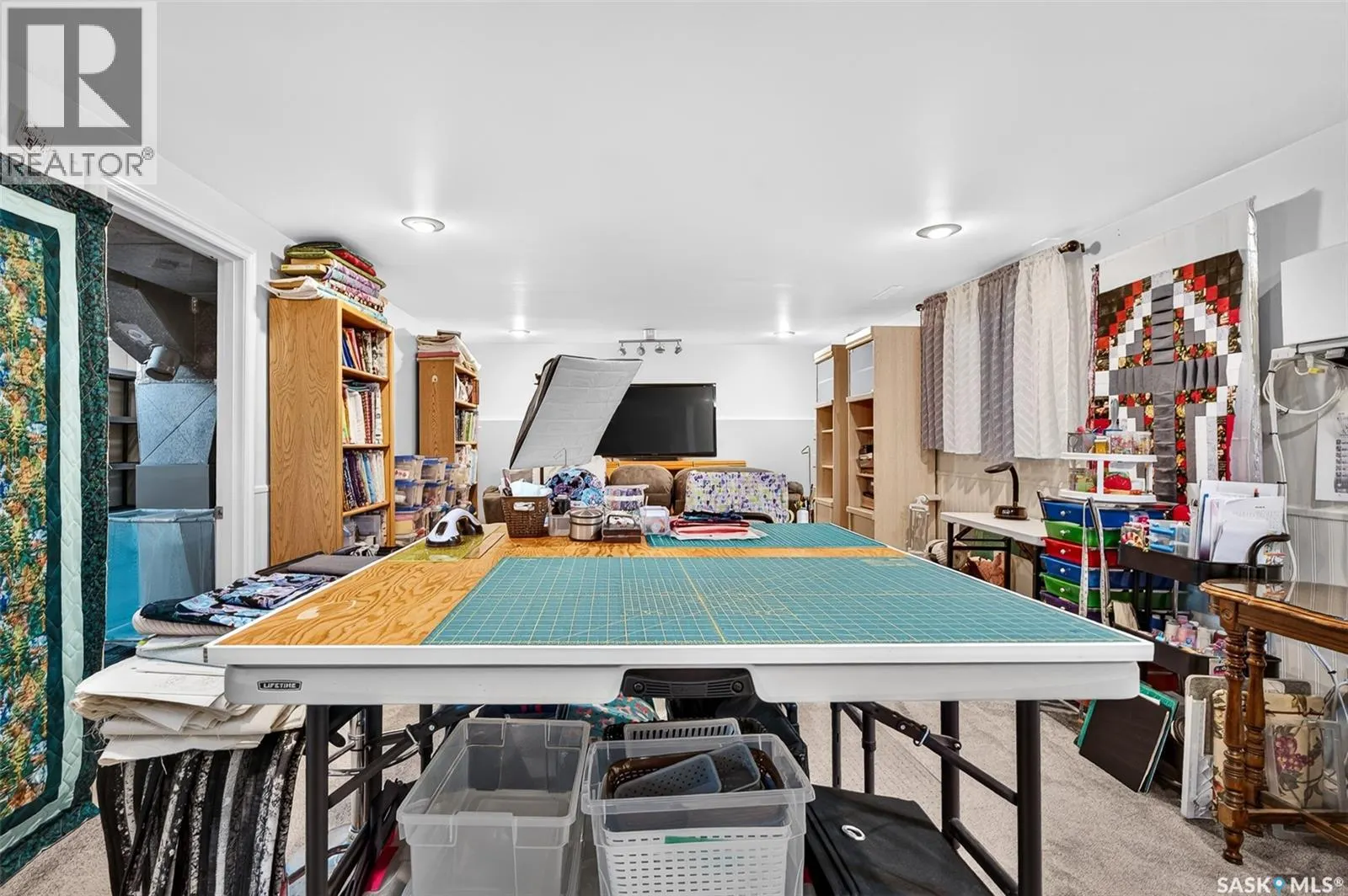 1056 Simcoe STREET