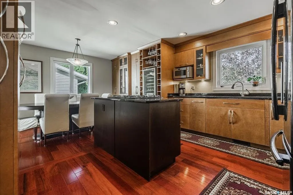 222 Gathercole CRESCENT