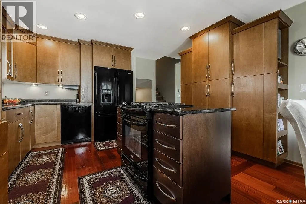 222 Gathercole CRESCENT