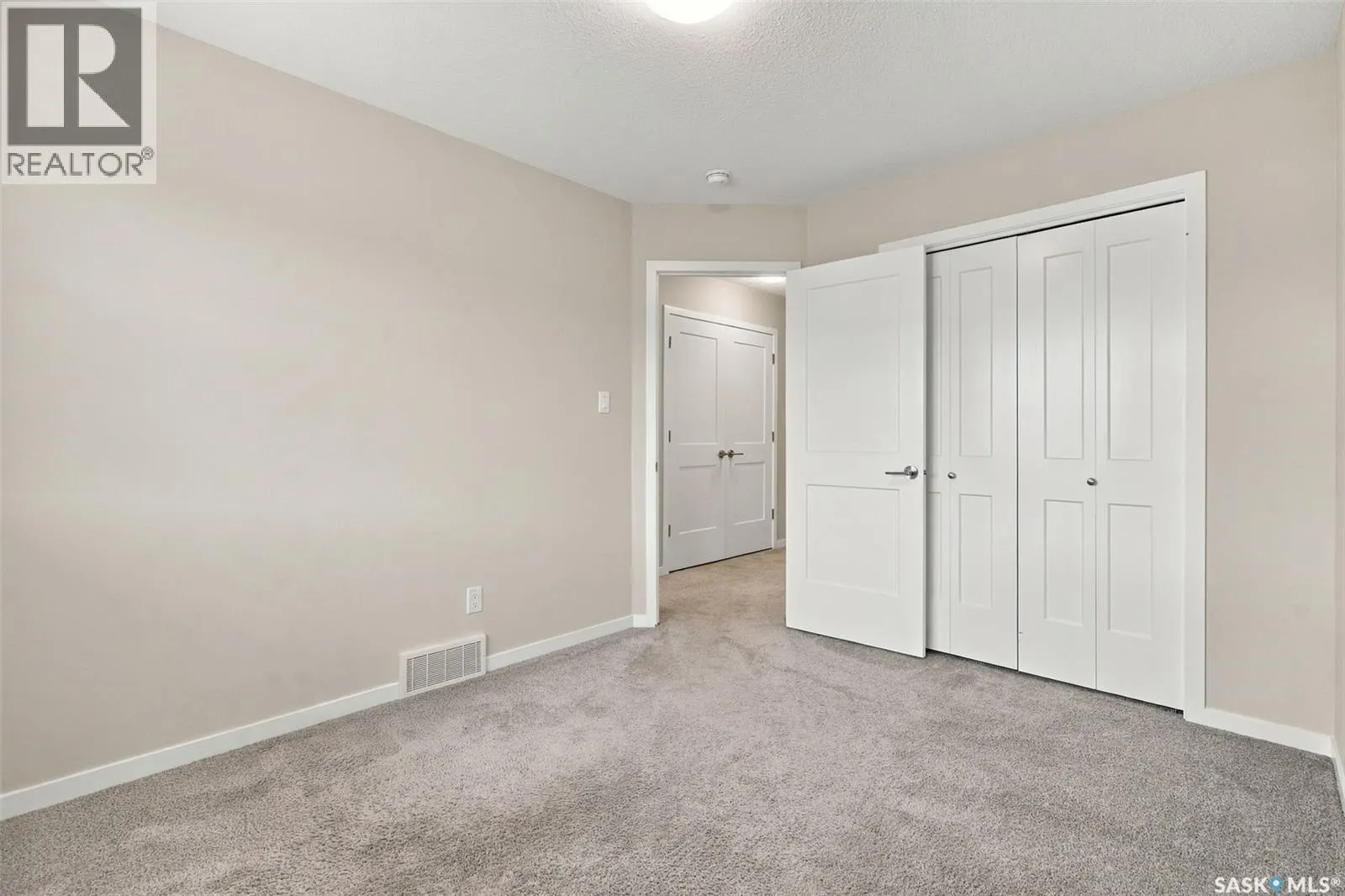 5644 Vedette ROAD