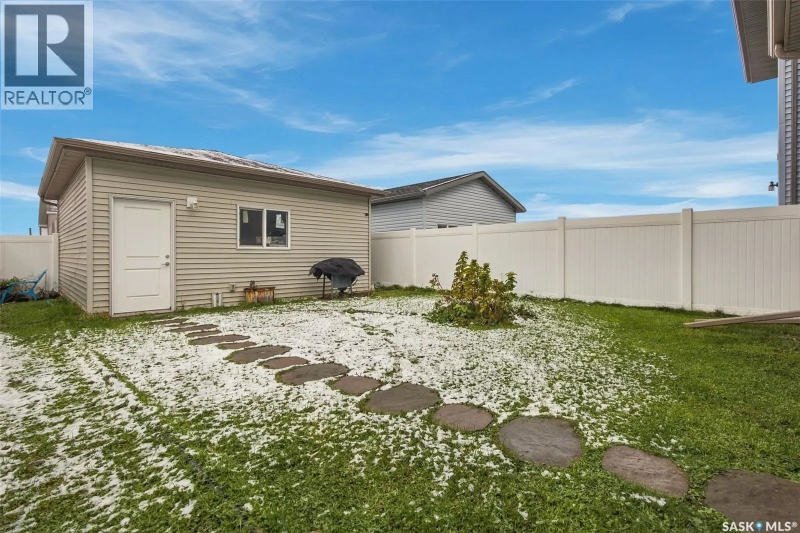5644 Vedette ROAD