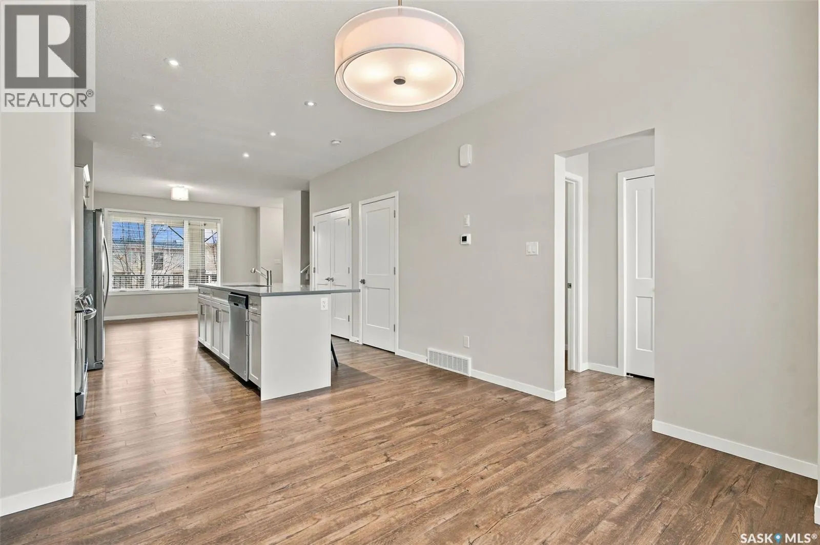 5644 Vedette ROAD