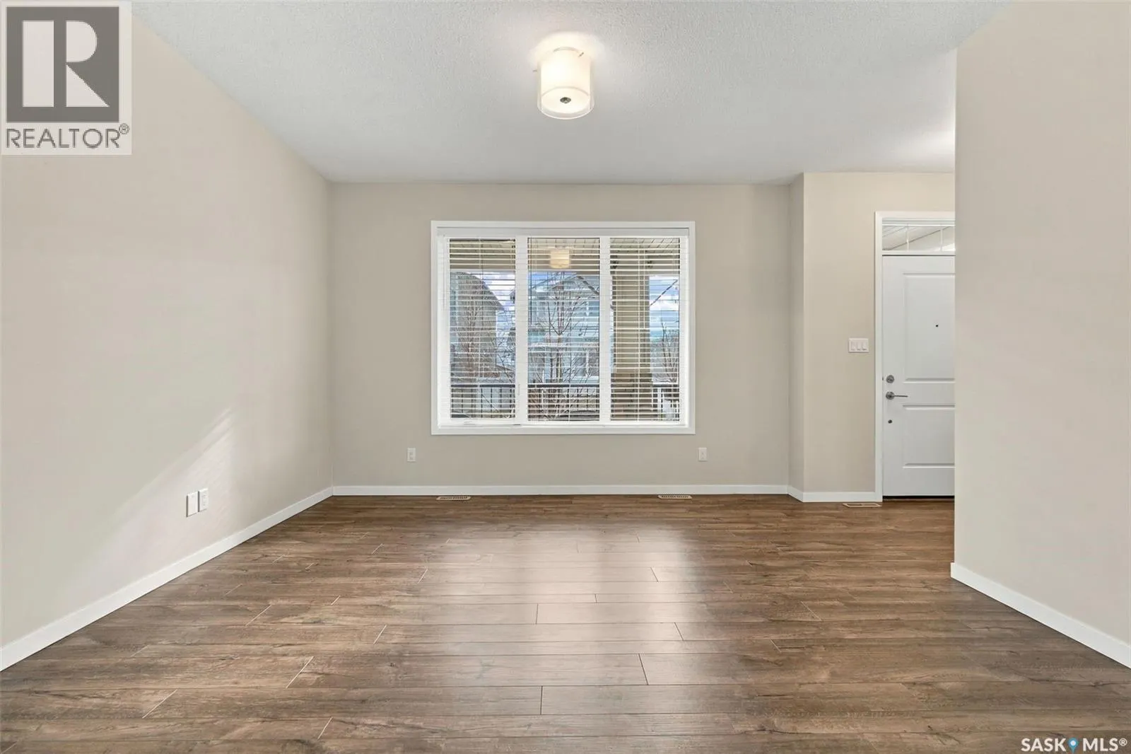 5644 Vedette ROAD