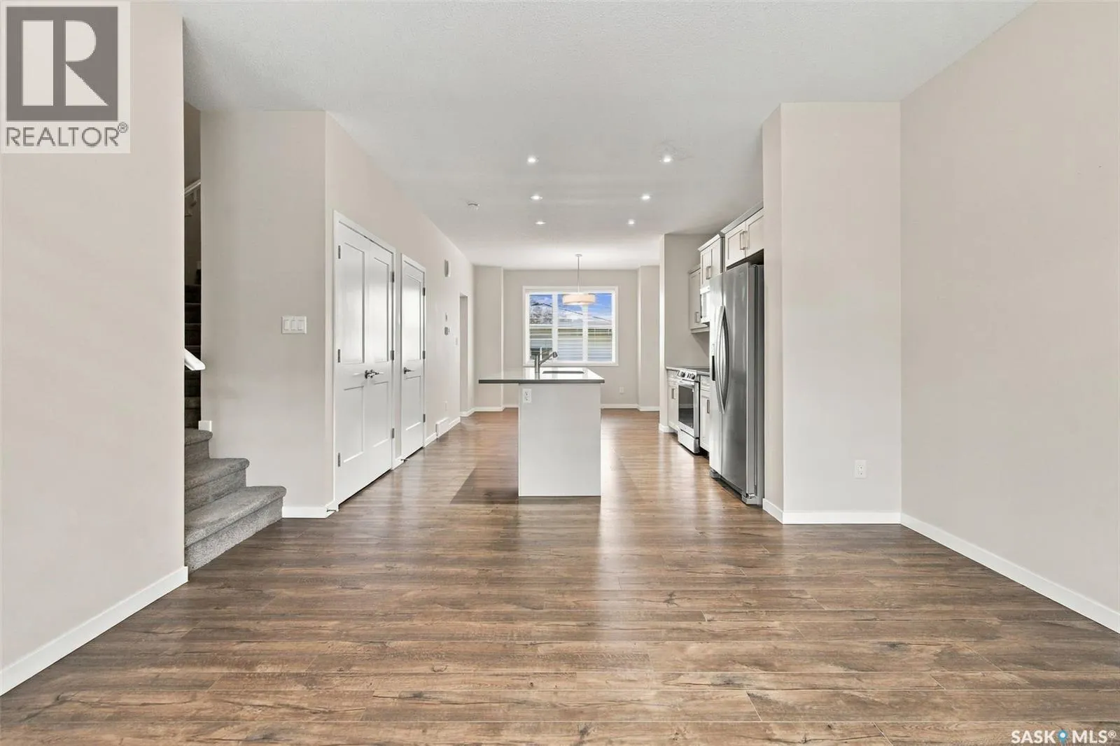 5644 Vedette ROAD