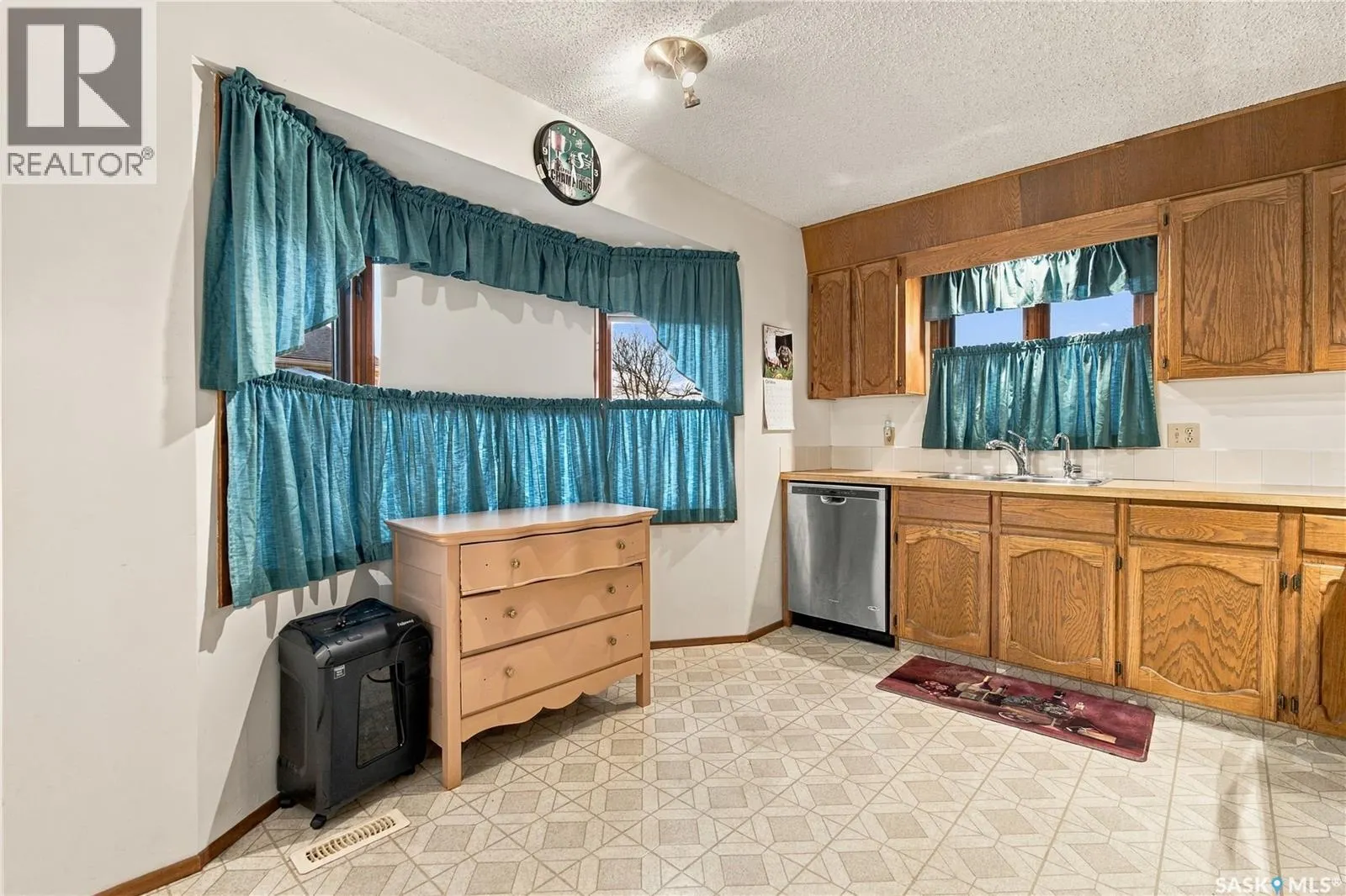 7243 Schiller BAY
