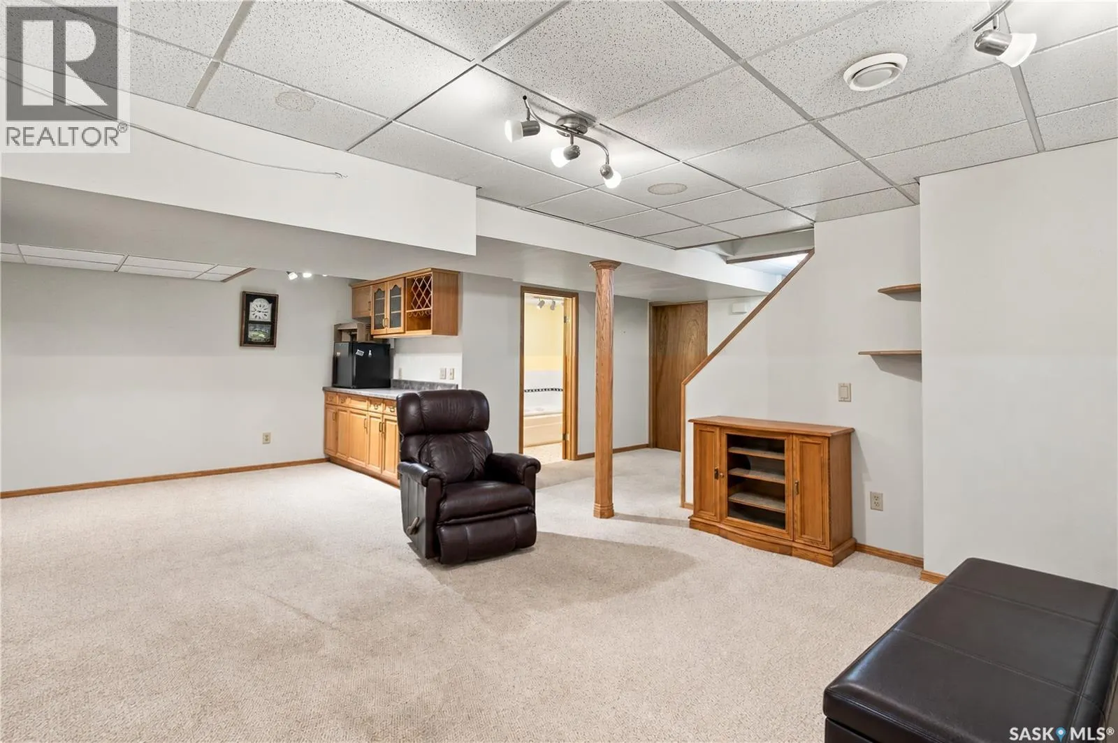 7243 Schiller BAY