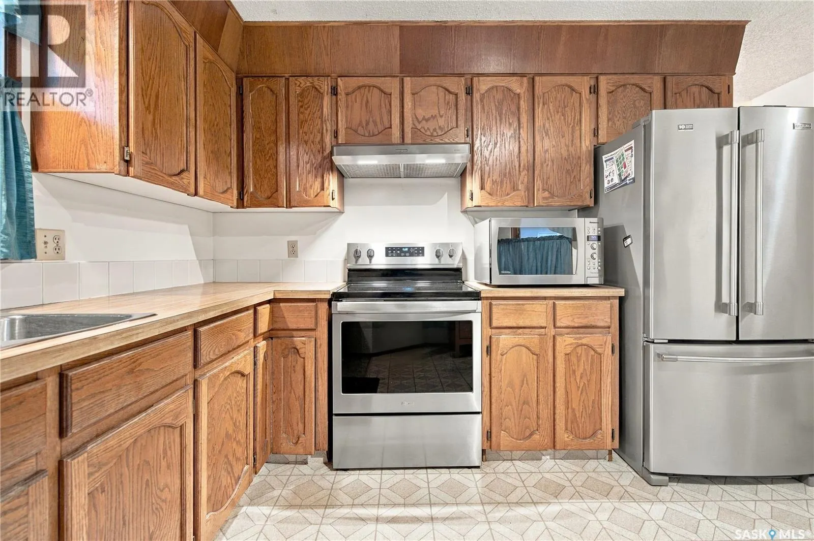7243 Schiller BAY