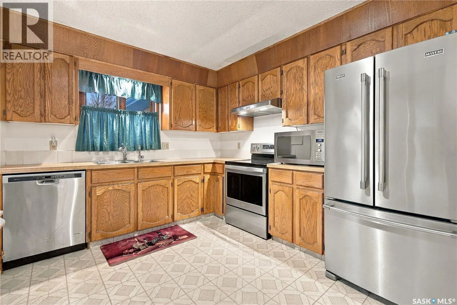 7243 Schiller BAY