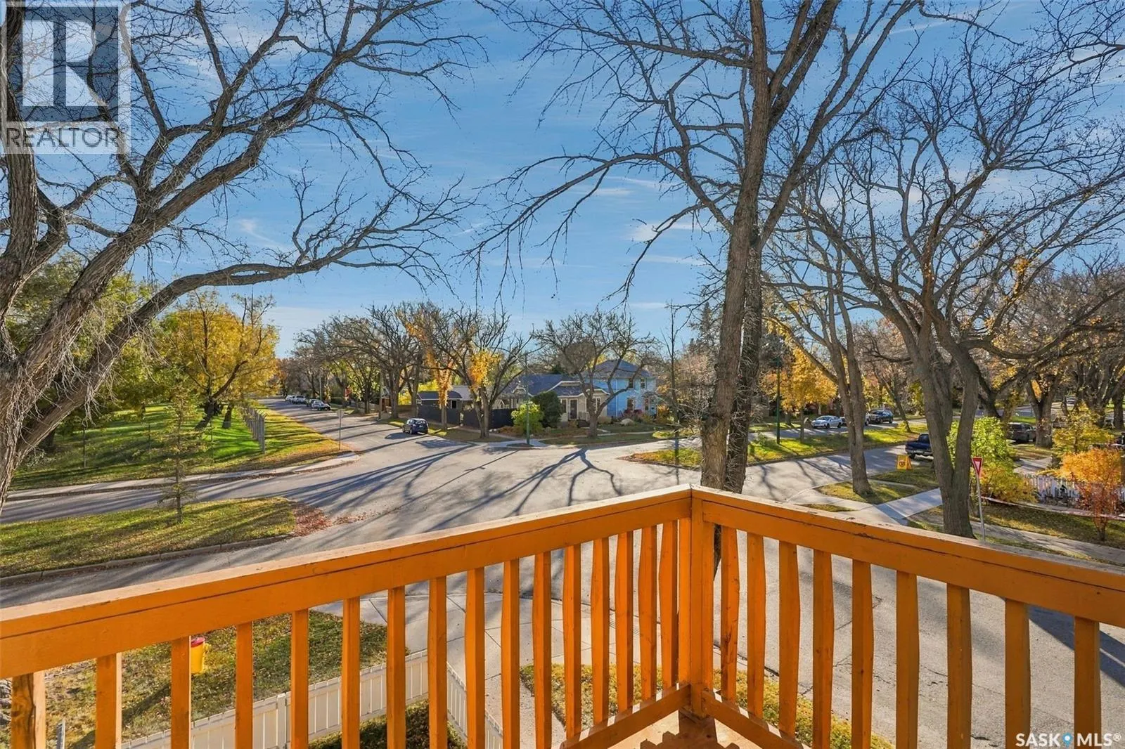 622 32nd STREET W
