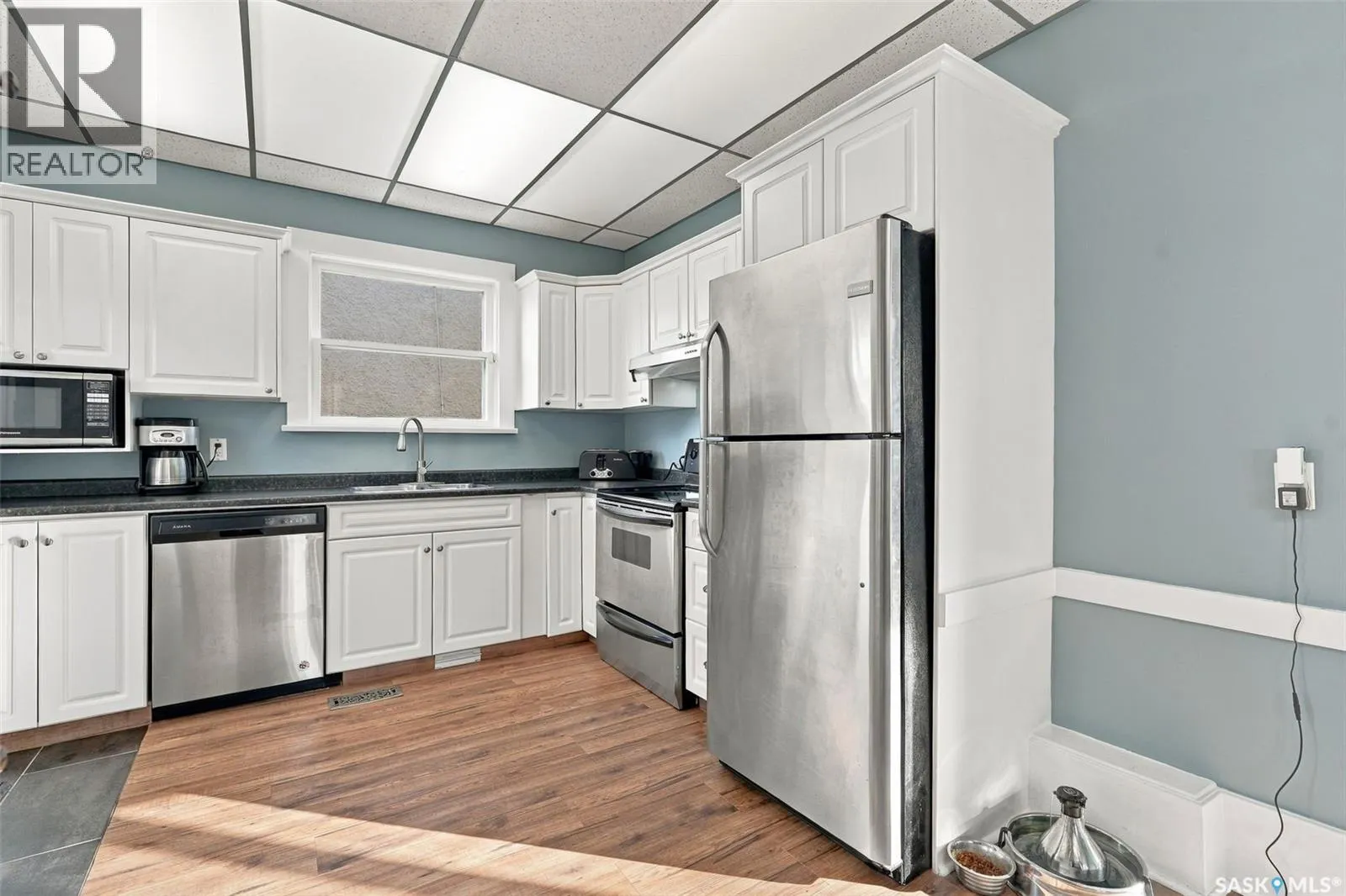 622 32nd STREET W
