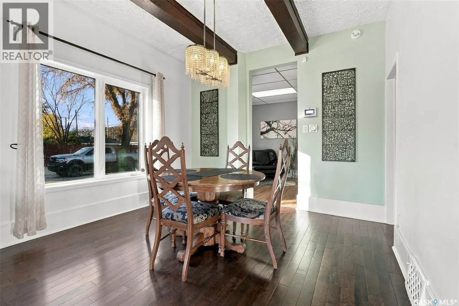 622 32nd STREET W