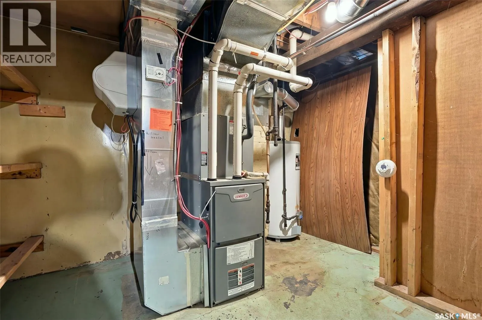 622 32nd STREET W