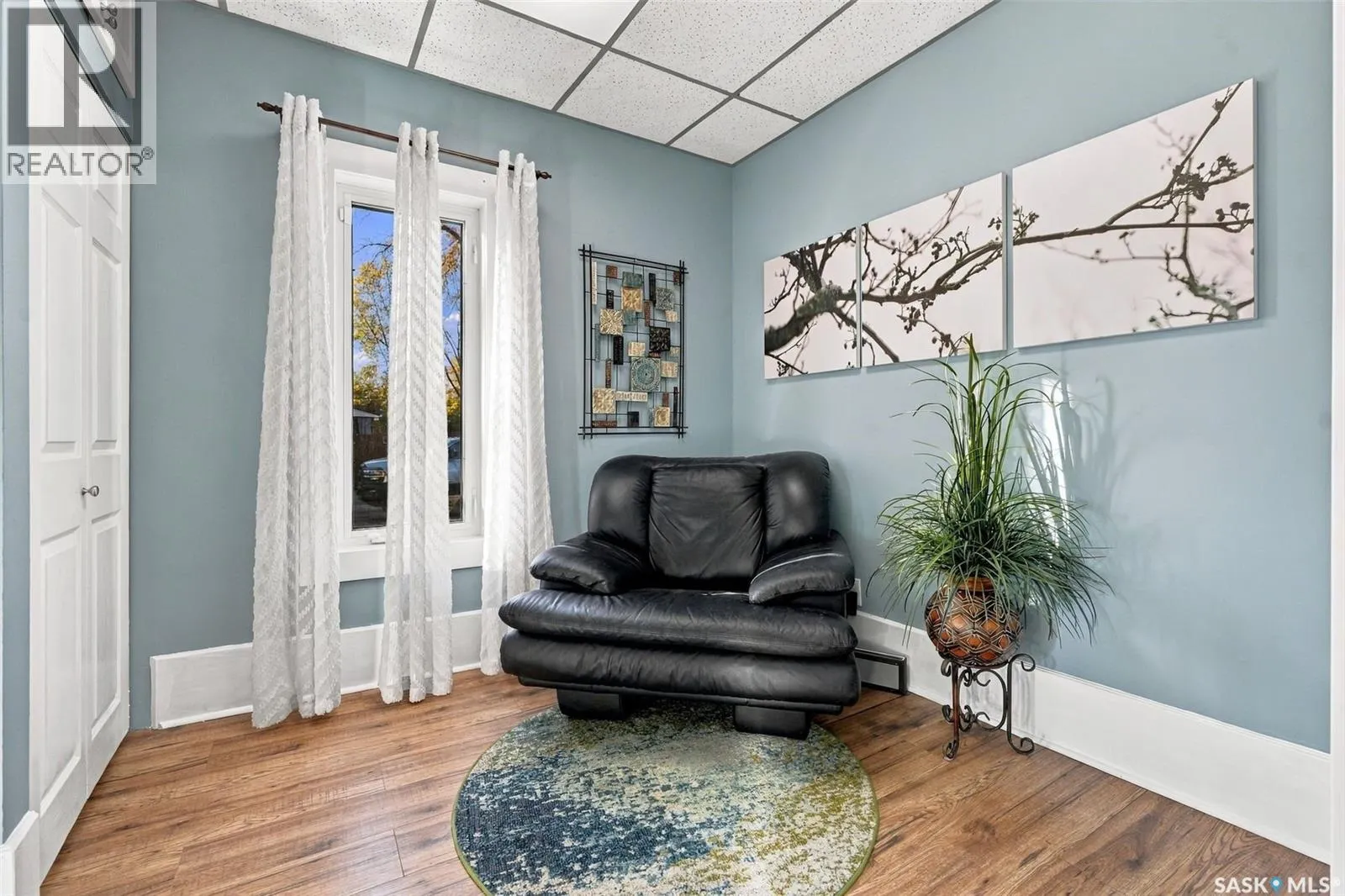 622 32nd STREET W