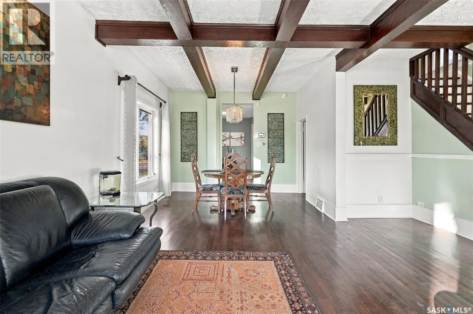 622 32nd STREET W